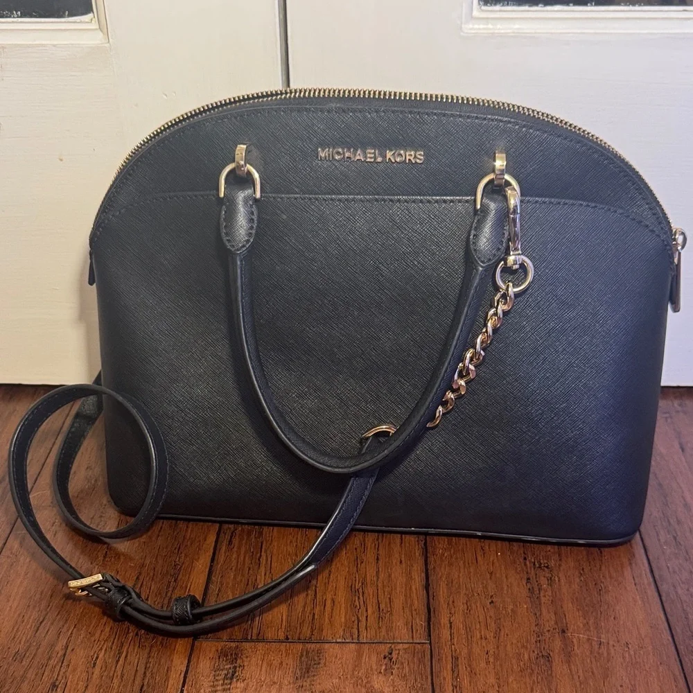Michael Kors Cindy Satchel Black Saffiano Leather Dome Purse Crossbody
